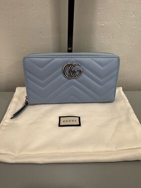 Gucci Marmot Sky Blue Quilted GG Zip Wallet